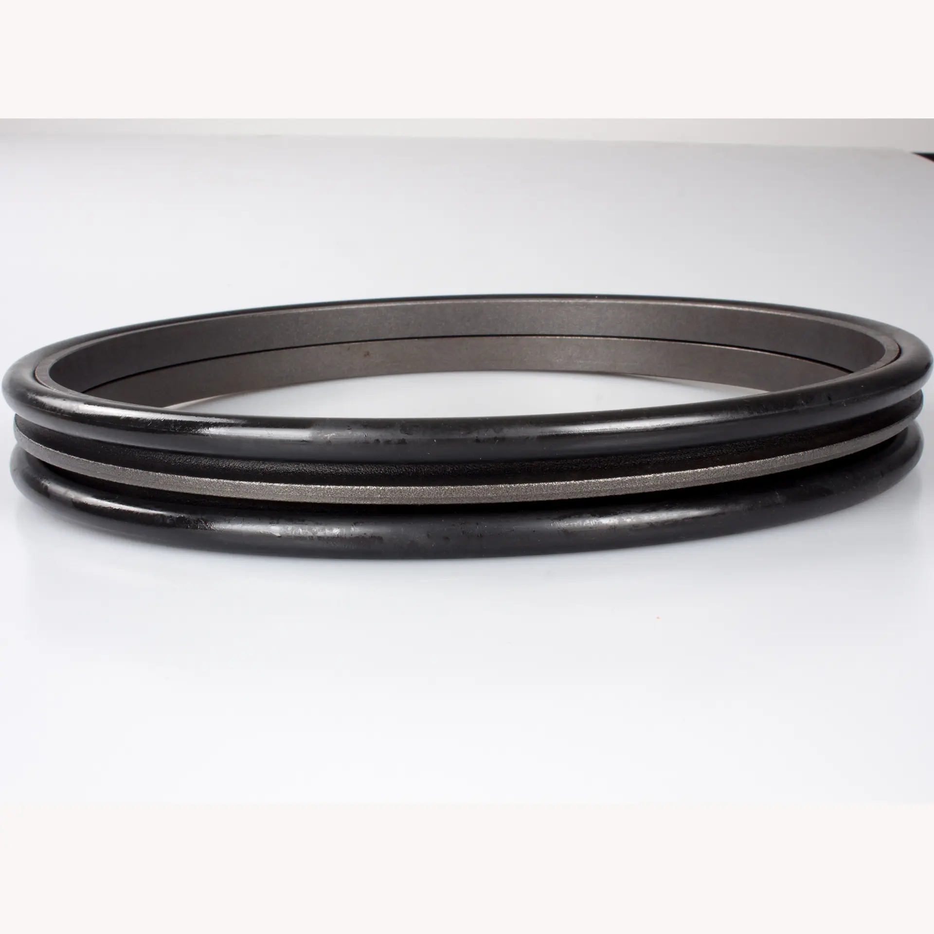 Talk about dozer floating oil seal application and matters needing attention!